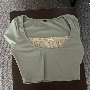 SHEIN Light Green and Cream Crop Top